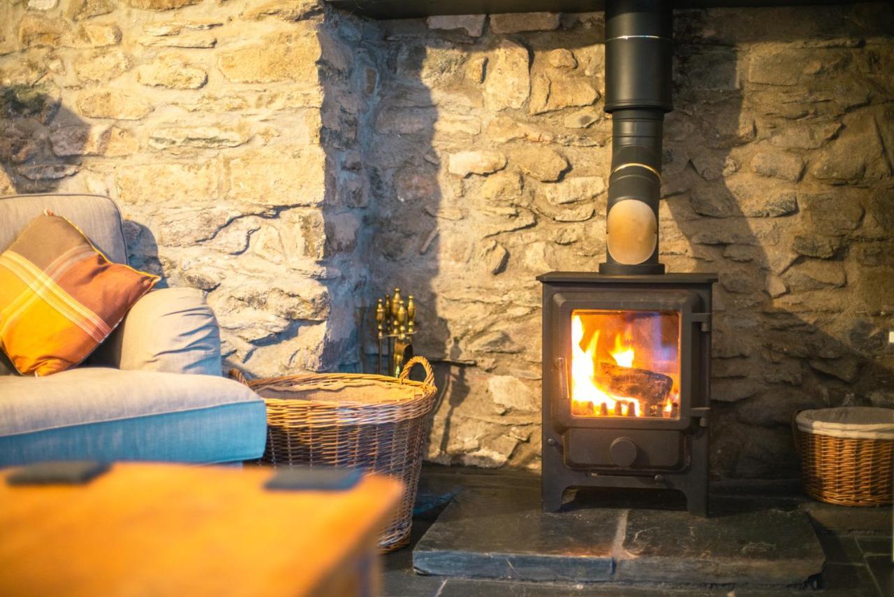 St Davids Hideaway With Roll-Top Bath & Log Burner Екстер'єр фото